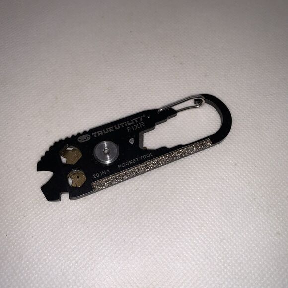 True Utility FIXR 20 in 1 Pocket Multi Tool Carabiner Back 3.25" - Picture 1 of 4